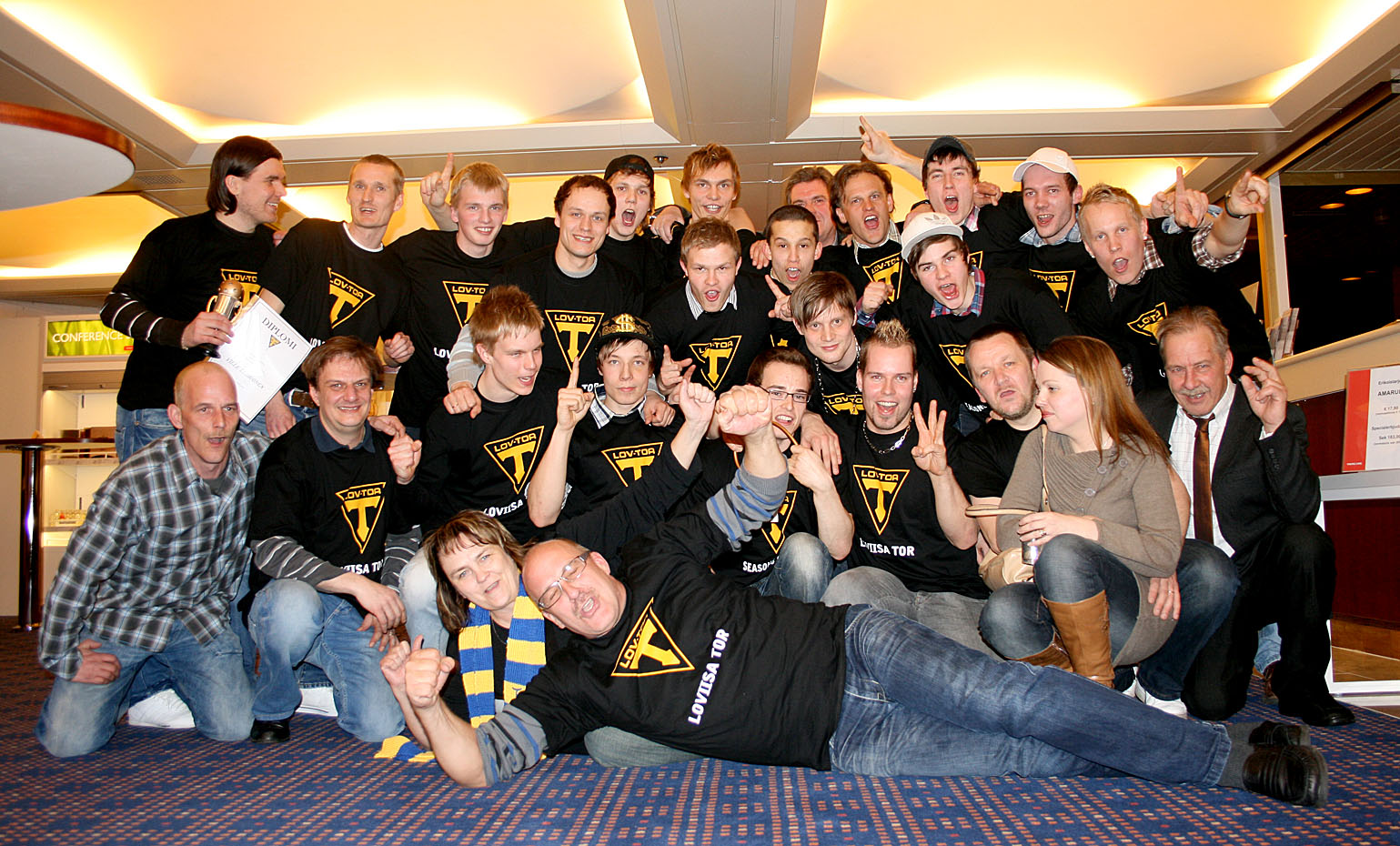 Våren 2010 avancerade Lovisa Tor till innebandyns finrum, elitserien, som i Finland heter innebandyligan.