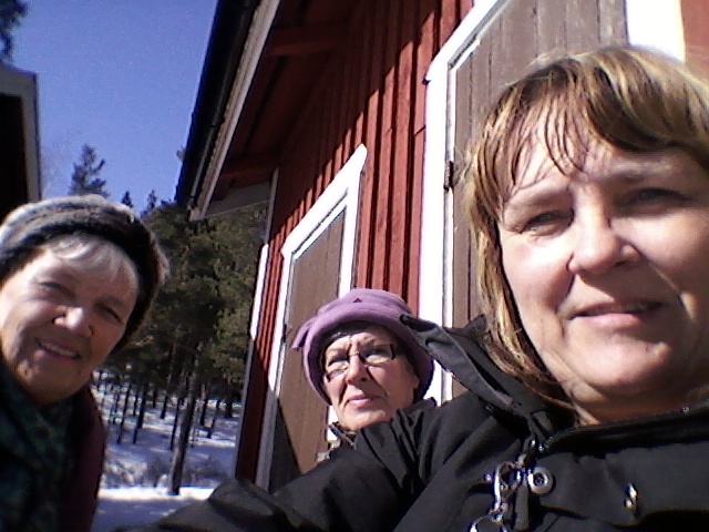 Här gassar solen, det är varmt och skönt.