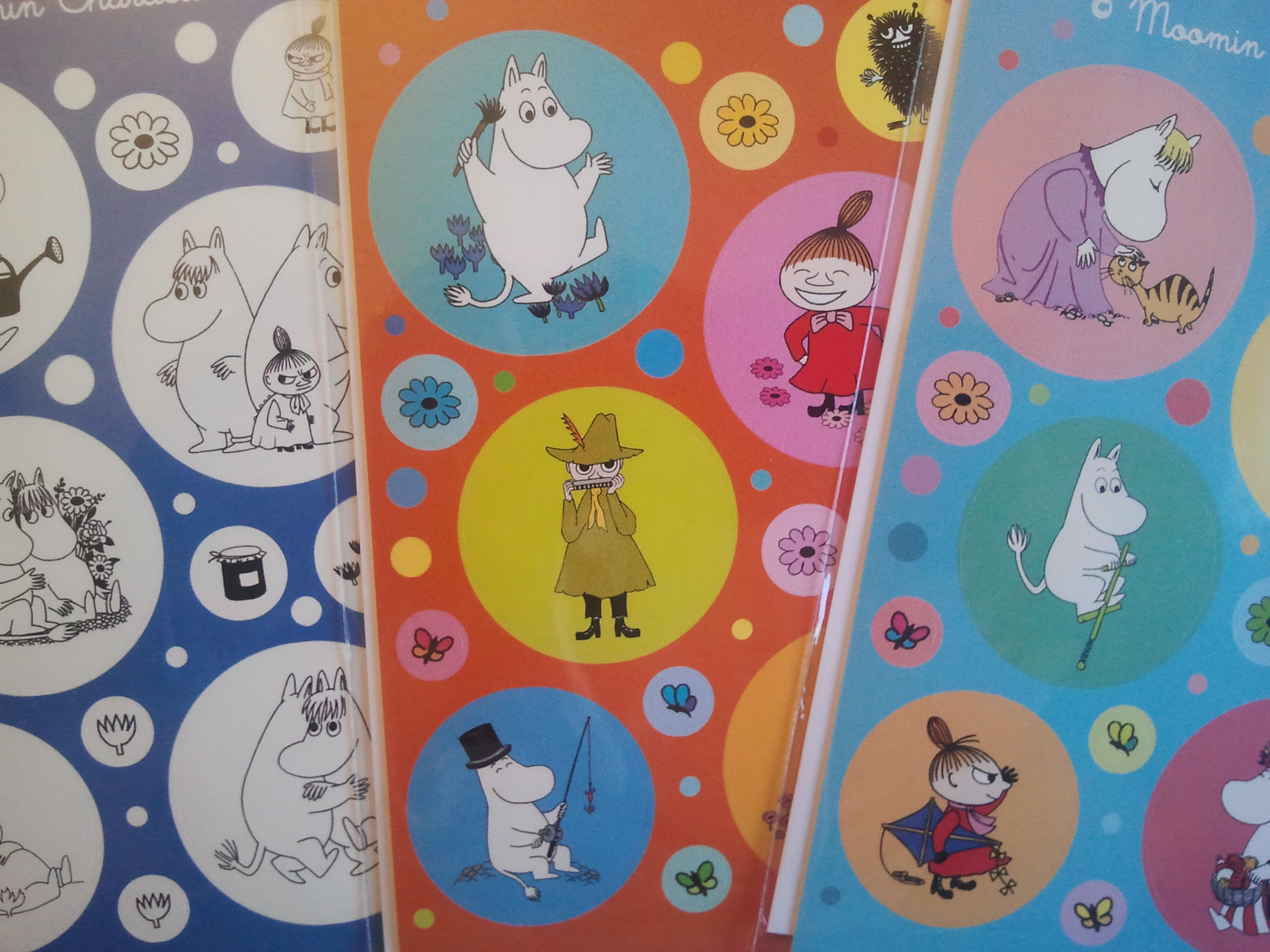 Kunde inte låta bli att köpa nya klisterbilder när det fanns så här fina.