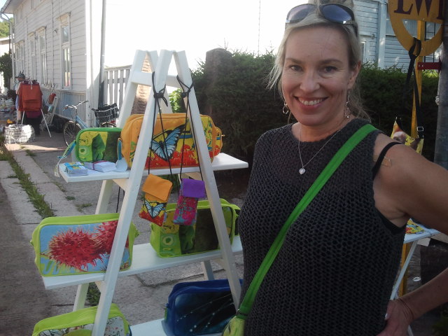 Jutta Kuure från Joensuu hade en försäljningsplats på Mariegatan.