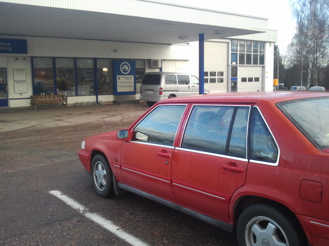 Har fyra lediga dagar och det finns ju alltid ditt och datt som ska göras. I dag besiktigades vår käre Svensson och han hade inga fel.