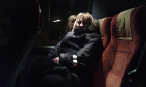 Med lokalbussen Valkom-Lovisa på väg mot centrum. Vi var de två enda passagerna på den här turen.