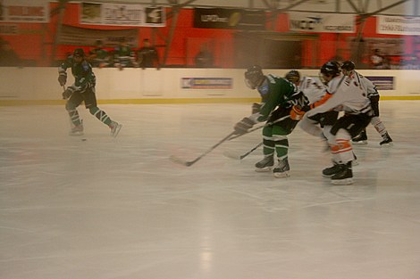Loviisan Jääkiekkoklubis C-juniorer, där bland andra min systers son spelar, hade match mot Ilves. LJK vann 6-2.