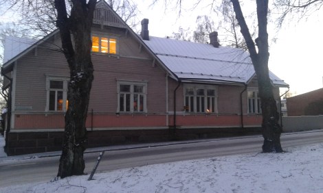 Vårt fina medborgarinstitut. Det var här jag läste spanska för några år sedan, och här som jag pysslade julkort i slutet av november.