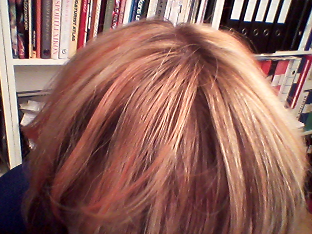 Det gäller att våga ibland och nu är jag inte längre rädd för att testa olika nyanser av rött.