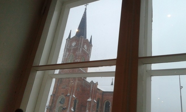 Restaurang Bella Lovisa ligger ett stenkast från kyrkan.