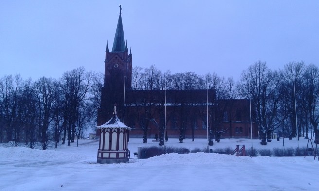 Kyrkan i gotisk stil från 1863. Kallas nya kyrkan, finns en äldre i trä från 1629 som är stadens äldsta byggnad. Har för mig att samma arkitekt som ritat kyrkan i Lovisa också har ritat kyrkan i Nystad.