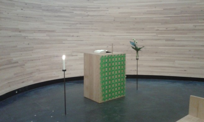 Altaret i "tystnadens kapell".