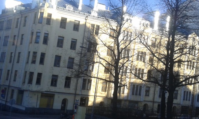 2. Tror att den här fasaden är från stadsdelen Sörnäs.