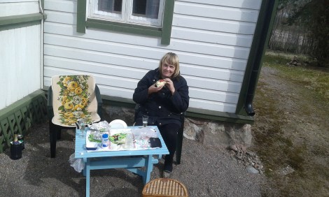 Lunchmacka med mozzarella, paprika, sallad, rödlök, tomat.