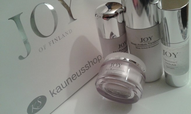 Krämerna innehåller bland annat citron, gurka och mango.