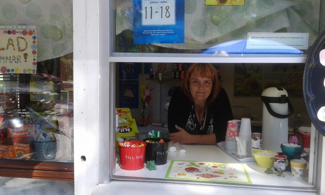 Hej, här trivs jag för sextonde sommaren. Välkomna alla!