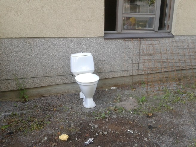 Är det detta man kallar utedass?