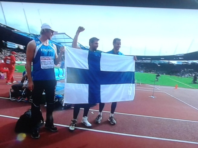 Lassi Etelätalo, fyra i tävlingen, Antti Ruuskanen (guld) och Tero Pitkämäki (brons).