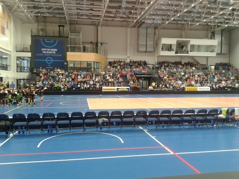 Arenan har plats för 3000 personer i publiken.