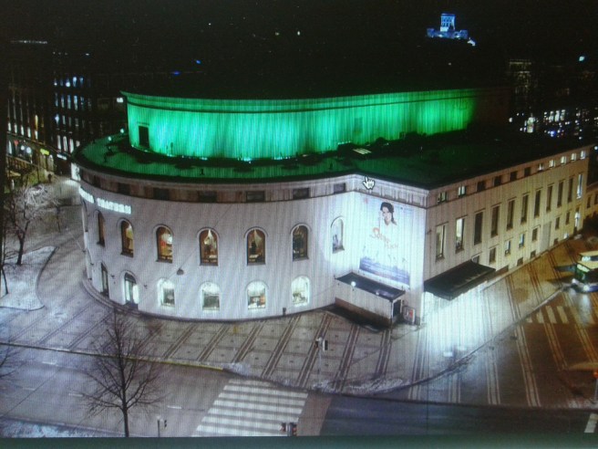 Tycker att Svenska Teatern i Helsingfors är fin.