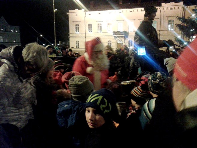 Jultomten har en dold agenda.