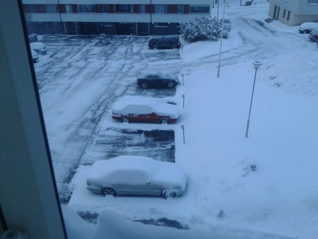 Min bil är den röda mitten.