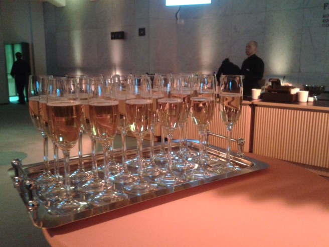 Alla fick en välkomstskål och lite till :-)