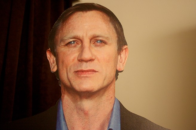 Daniel Craig, den bästa Bondskådisen om du frågar mig. Nu även som pappfigur i mitt hem <3