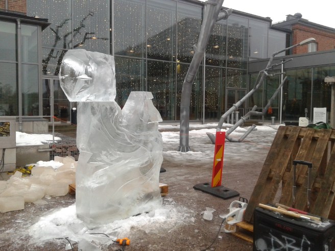 En färdig skulptur - tror jag :-)