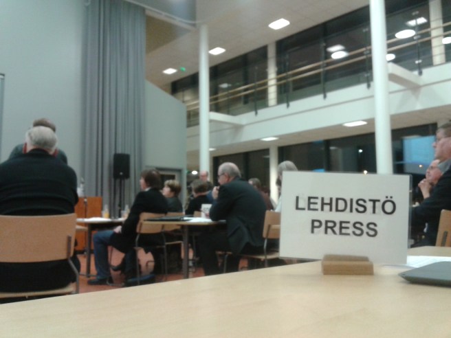 Kände ingen press vid pressbordet. Men mötet hade nog kunnat stökas undan lite mer smidigt.