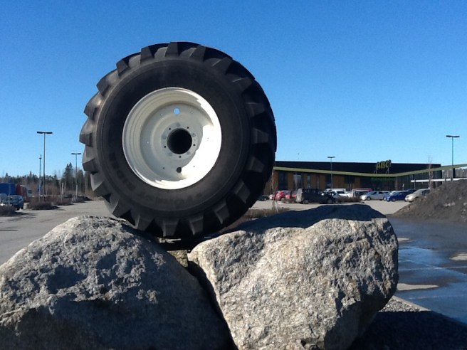 Någon har tappat sitt däck...