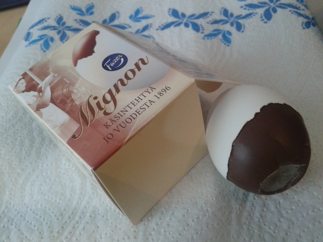 Choklad i äkta äggskal.