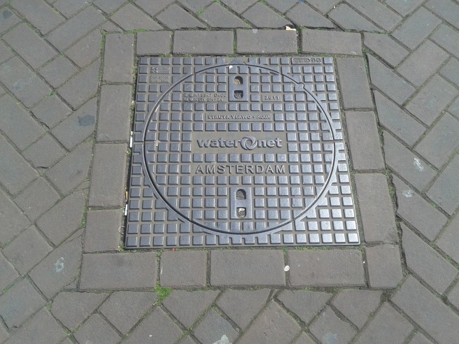 Hälsningar från Amsterdam.