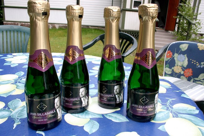 Vi fortsätter fira Jari Sillanpääs 50-års jubileum.