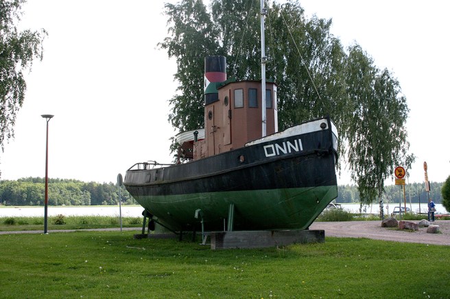 Museibåten Onni som dessvärre rostat en hel del och borde renoveras.
