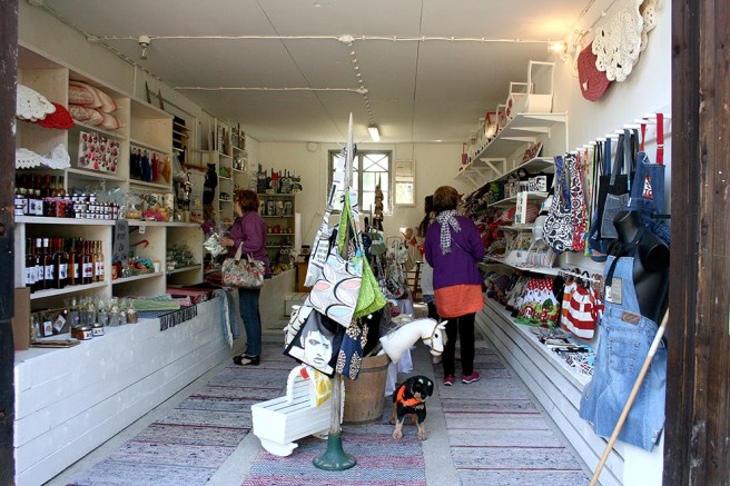 En av de nyare hantverksbodarna.