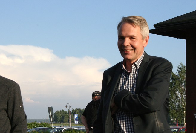 En av kvällens talare, Pekka Haavisto.