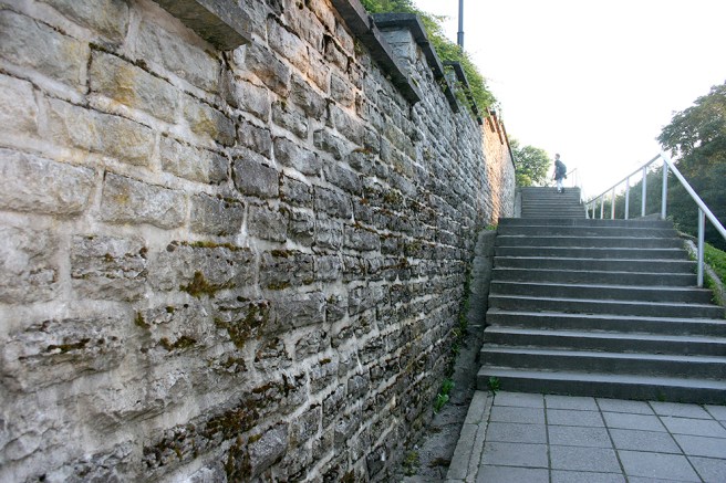 Här vi kom vi ner då vi hade varit uppe på utsiktsplatsen. Gediget så det förslår.