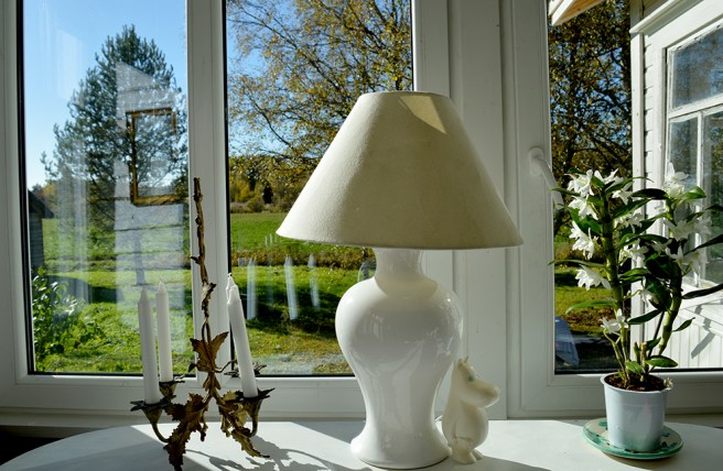 Gjorde en intervju hemma hos en musikalisk livsnjutare som älskar gamla hus.