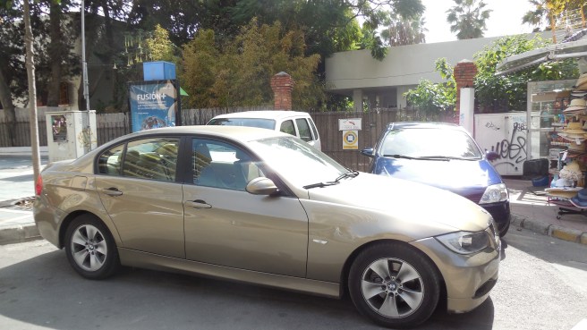 Samma skylt syns i bakgrunden på den här bilden som Lena skickade.