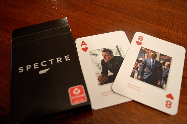 Hjärta, hjärta, hjärta... Min samling av Bond-prylar växer <3