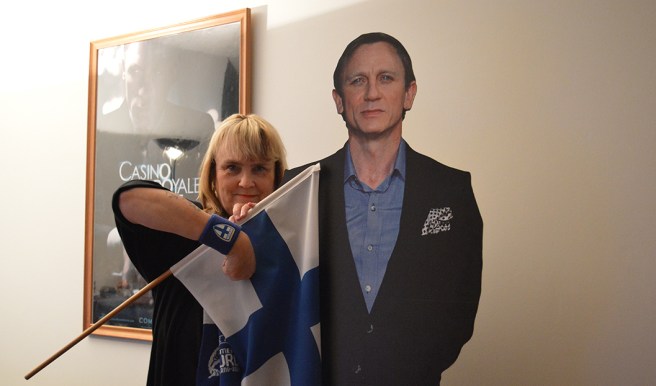 Här ännu lite tveksam inledning med Daniel som undrar vilket spektakel det är som pågår.