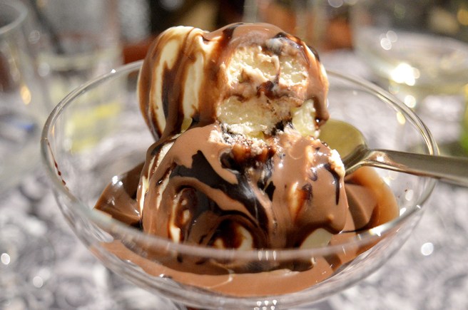 Efter det peppriga smakar det gott med lite glass.