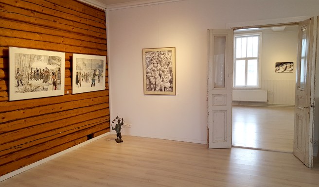 Ljust och vackert, ett fint ställe att visa konst på.