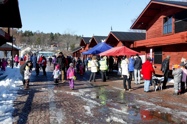 Populärt evenemang, Vårskare, på Skeppsbron.