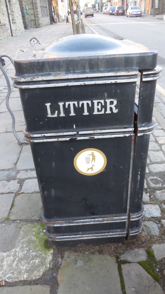 Skräp på engelska.