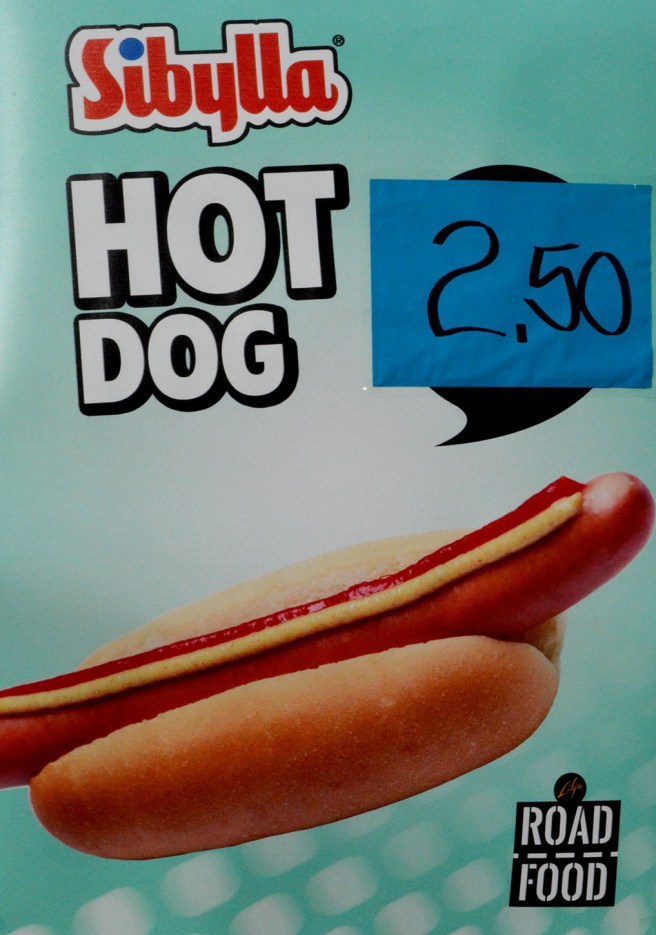 En varm korv med bröd är aldrig fel!