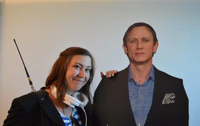 Charlotte Vainio fick en stund med James Bond innan hon fortsatte jobba.