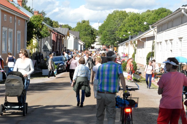 Mariegatan, lördag cirka klockan 14.30.