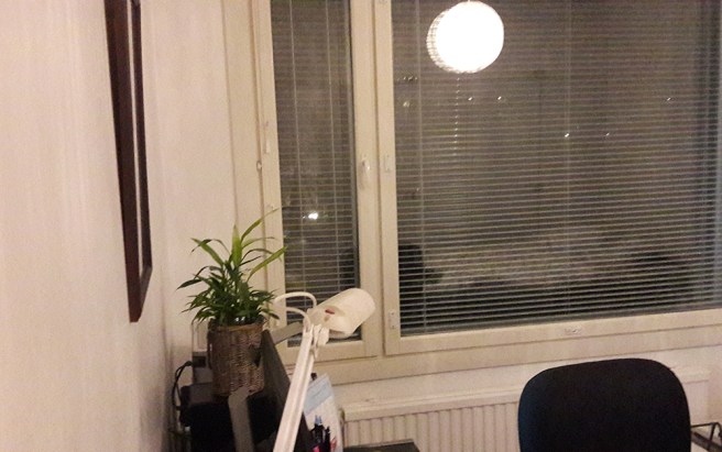 Ingen riktig supermåne, men med lite fantasi ser jag den :-)