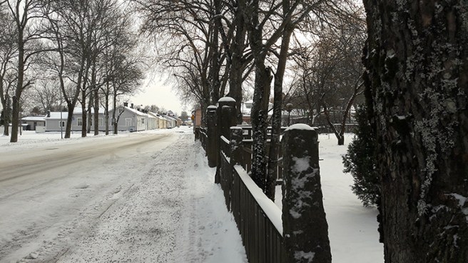 Inte mycket liv på Mariegatan nu, annat är det under Lovisa Historiska Hus.