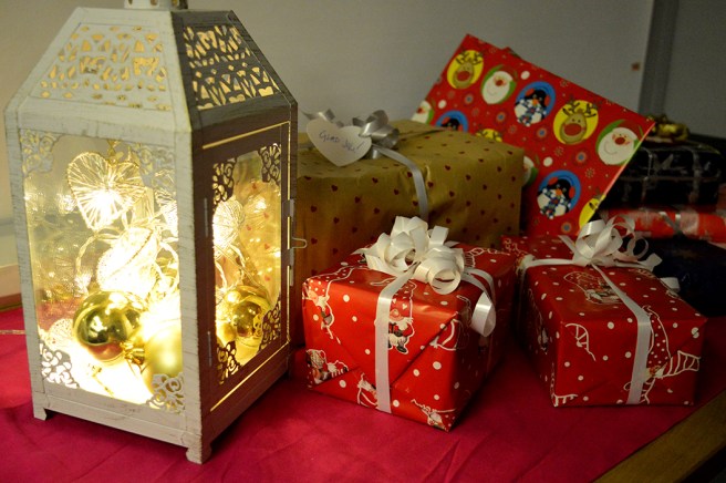 En del av de julpaket vi delade ut på tidningen Nya Östis julfest i början av december.