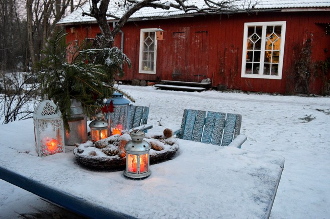 Ett vackert bord på Kungsdammens gård, säkert ett av de mest fotograferade platserna där.