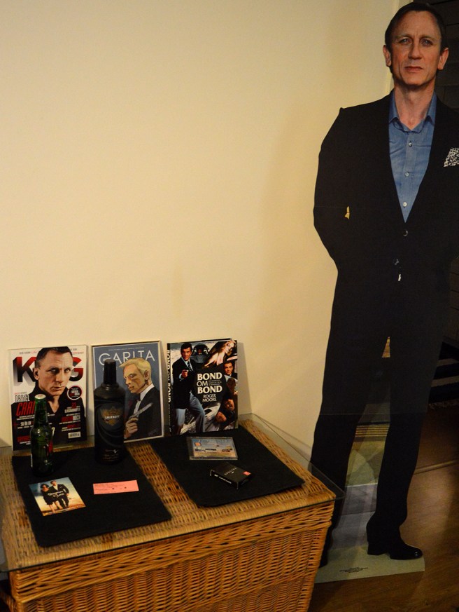 Han blev ganska nöjd då han äntligen fick en synlig plats.